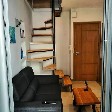 Apartment Duplex Center *