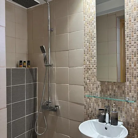 Apartment Duplex Center *