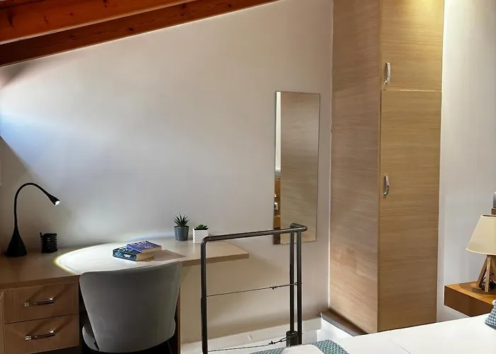 Apartment Duplex Center